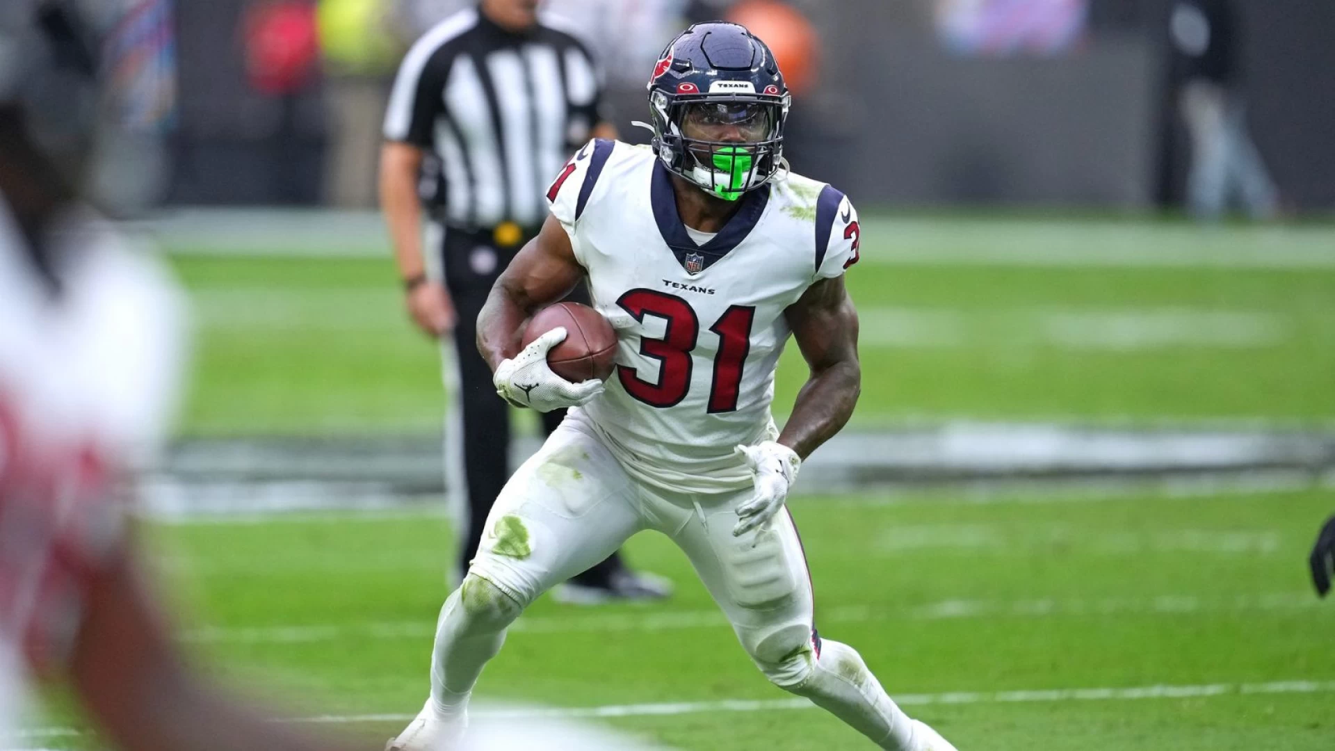 Texans Offensive Woes: Dameon Pierce's Fantasy Value Uncertain