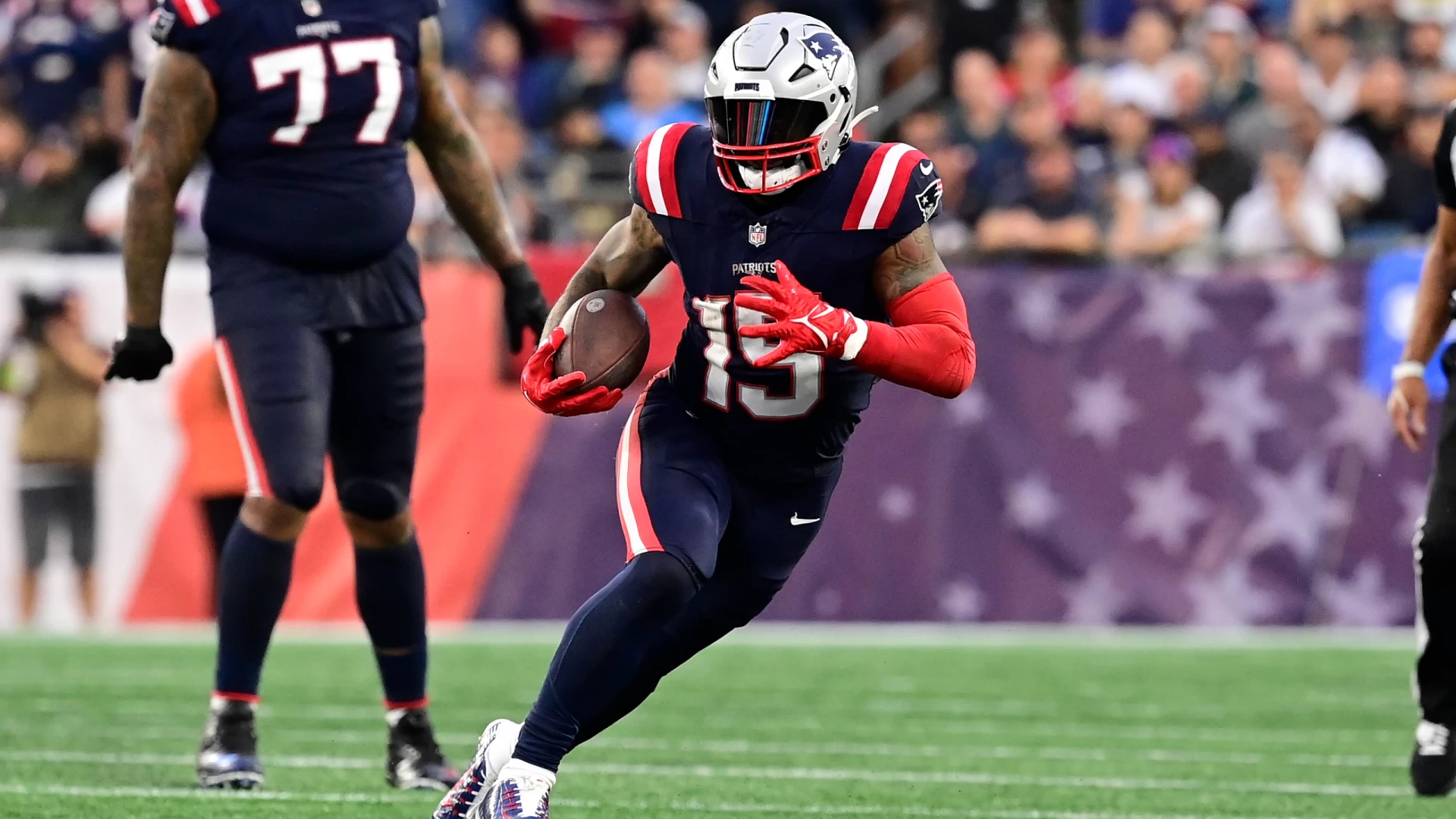 Ezekiel Elliott's Return to Dallas: The Hype and Expectations