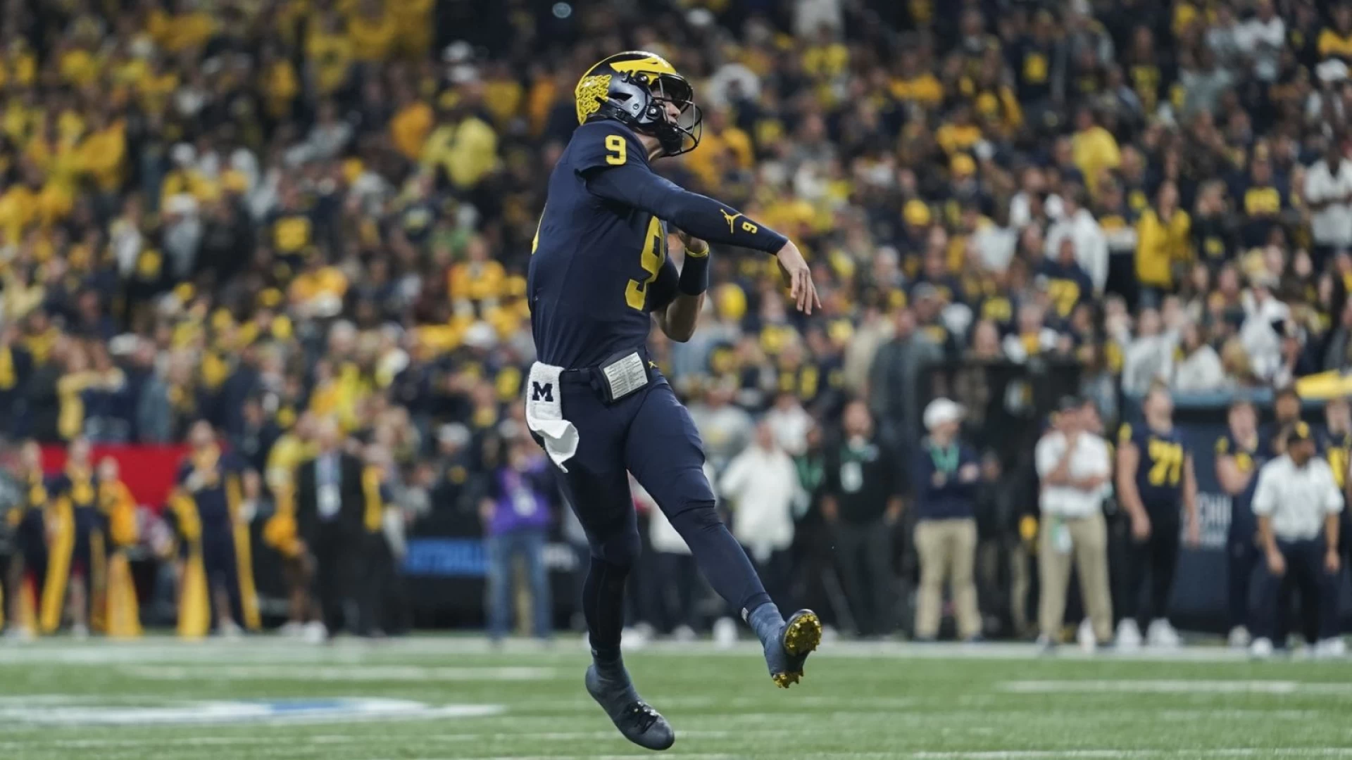 Sign-Stealing Scandal's Impact on Michigan vs. Penn State