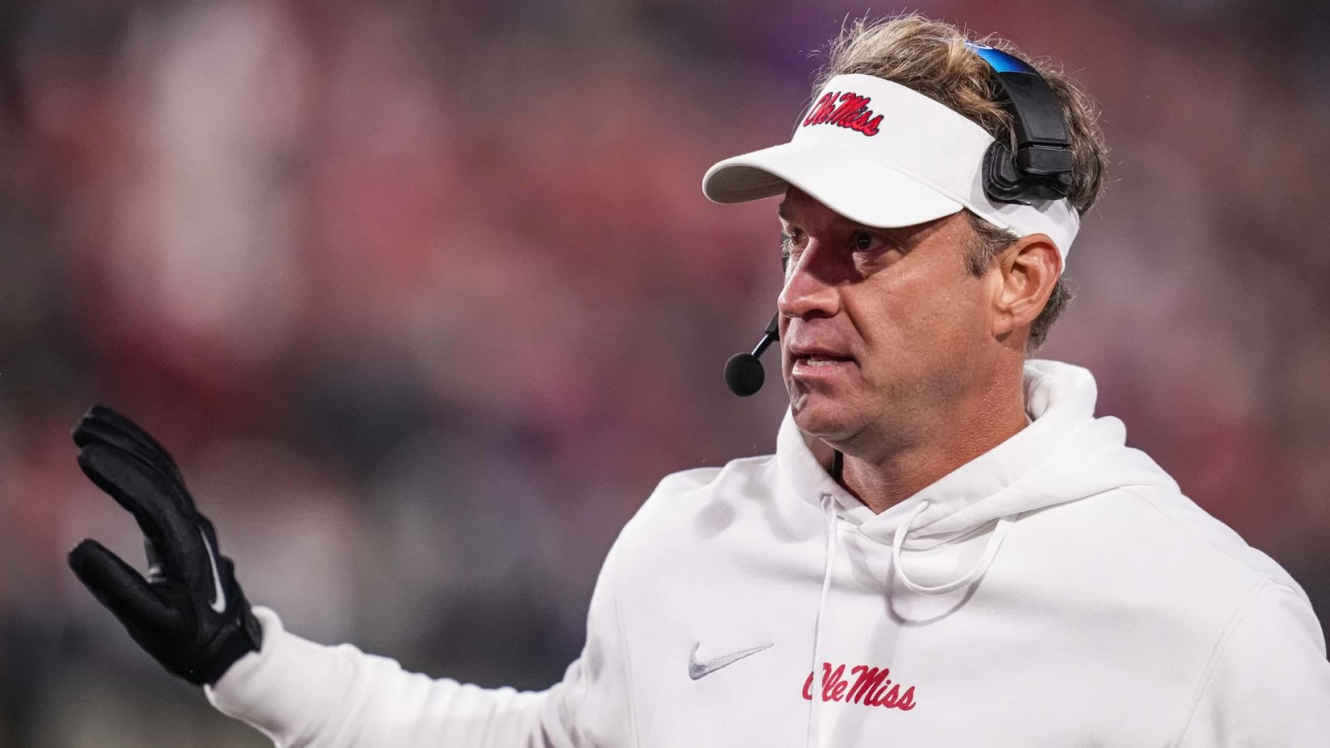 Kiffin & Player Discord: Controversial Chat's Fallout