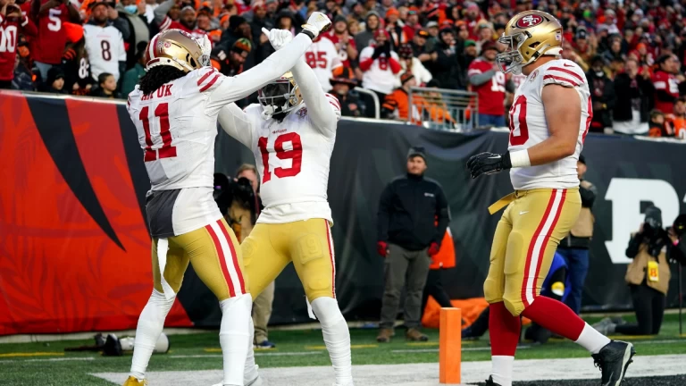 Niners Dominate Bucs' Blitz Strategy: Week 11 Preview