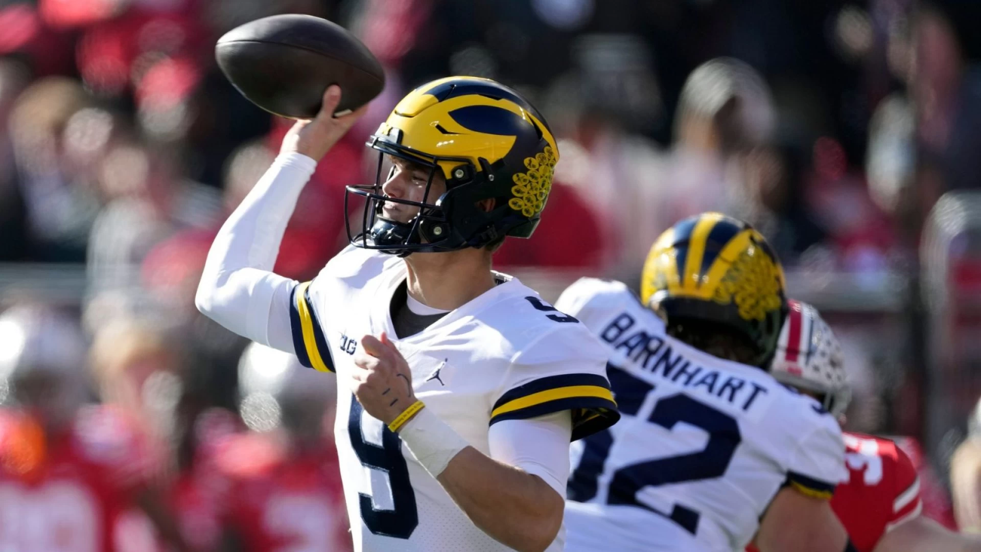 Michigan Defeats Ohio State in Epic 30-24 Thriller