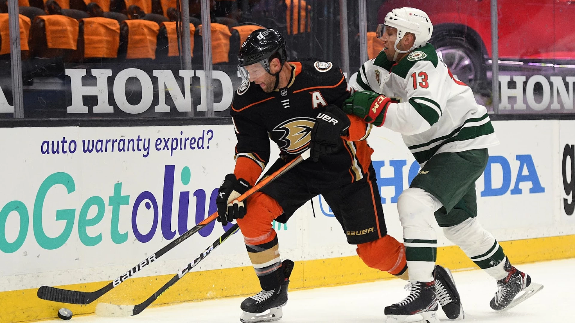 A cross pollination parlay between the NHL and NCAAB