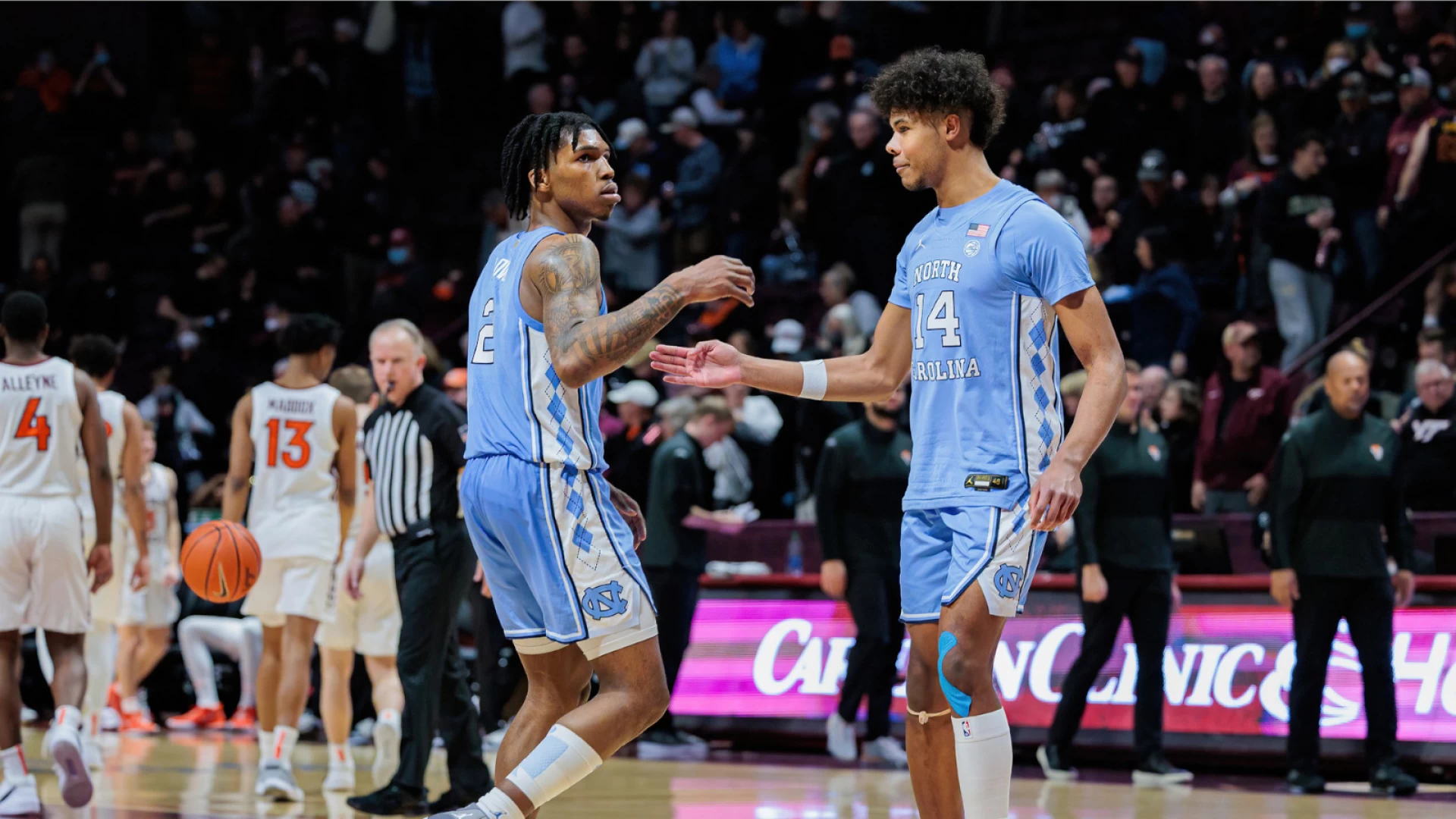 North Carolina Drops 100 on Tennessee in Convincing Win