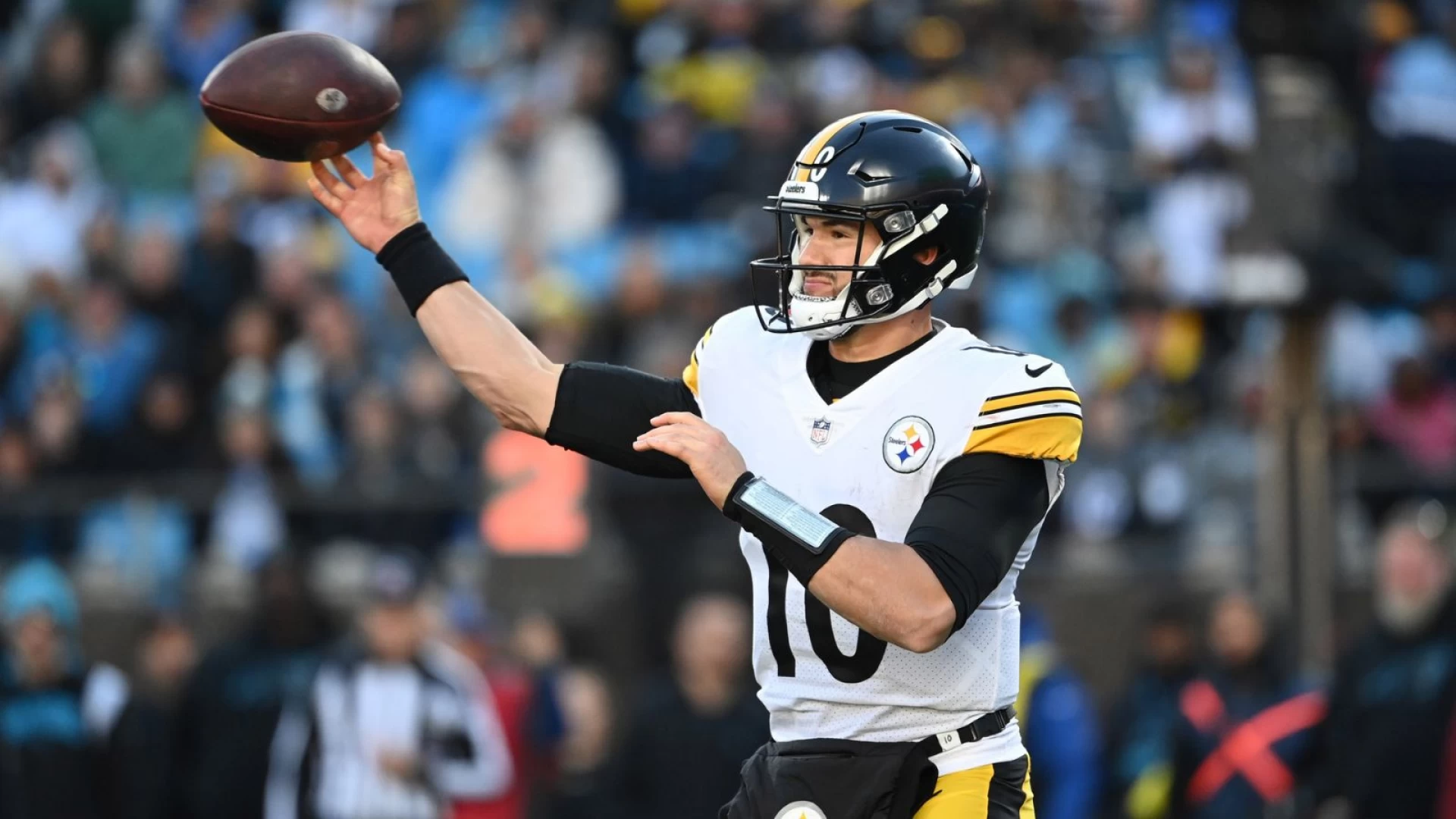 Betting The Thursday Night Under? Lowest Total in 30 Years
