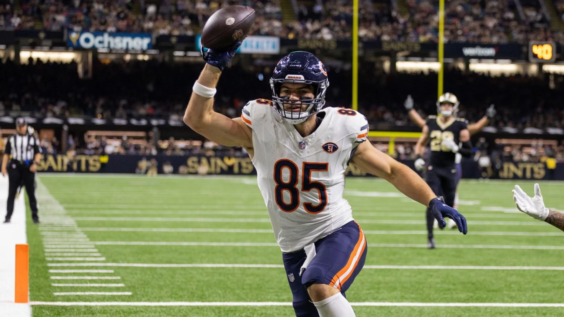 Cole Kmet vs Cade Otton: Similarities & Best Football Pick Today