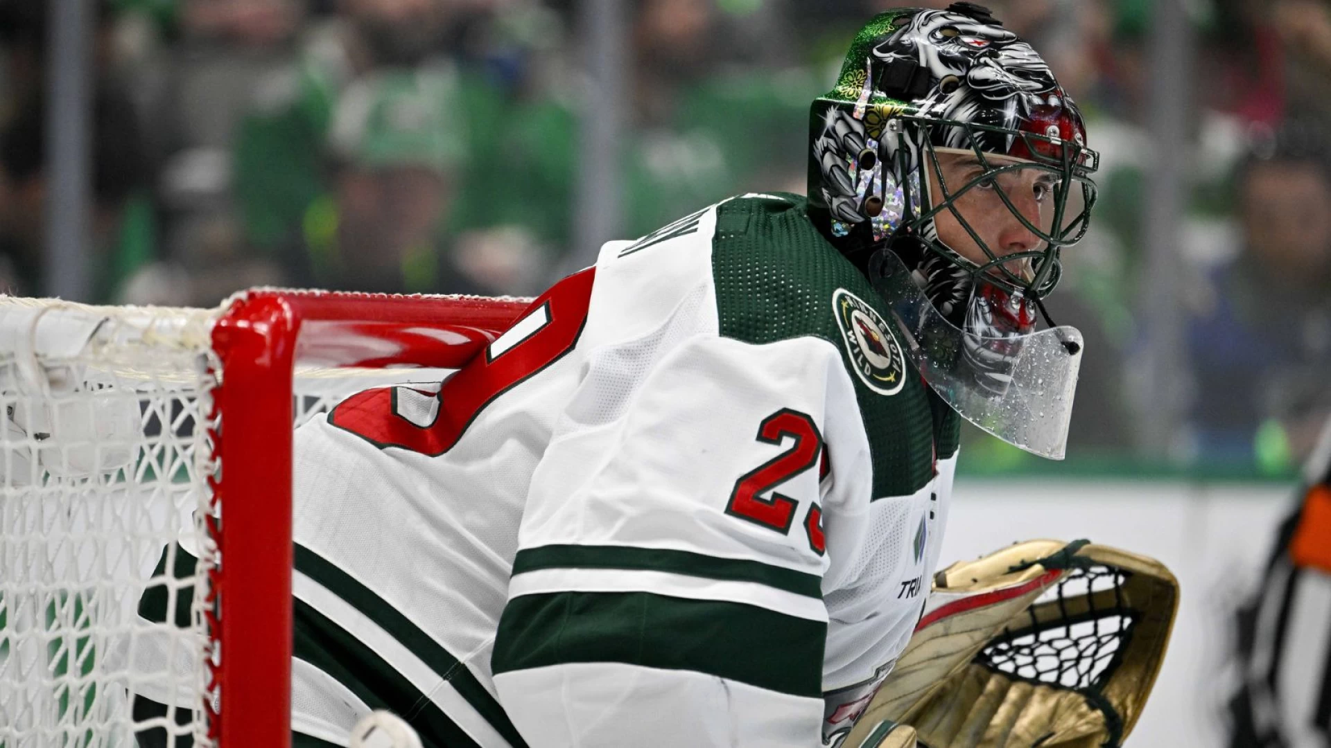 Fleury's Return: Will Golden Knights Prevail in Vegas?