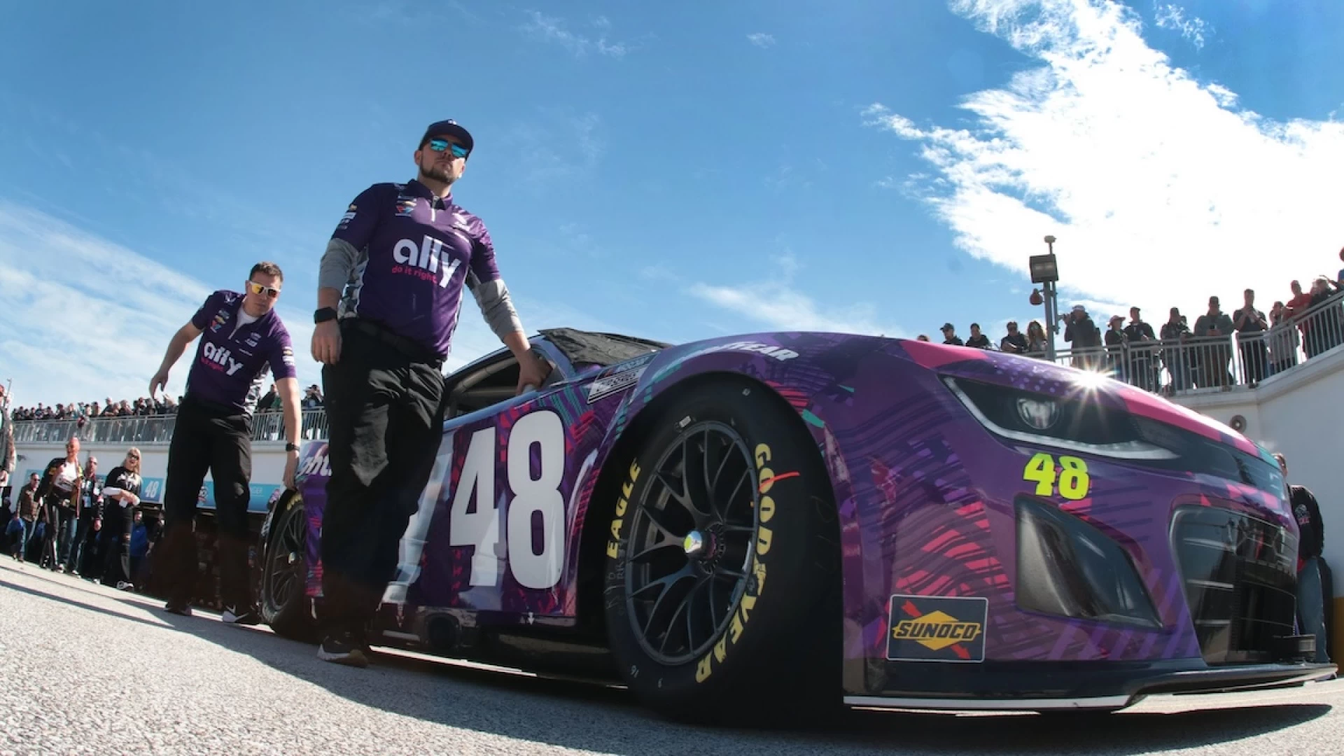 Economic Impact of Daytona 500 Rain Delay for NASCAR