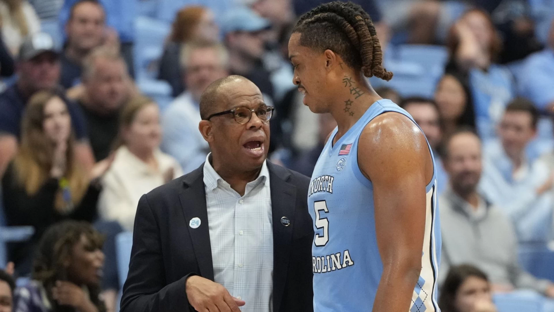 Thrilling Clash: Alabama vs. North Carolina in West Semifinal