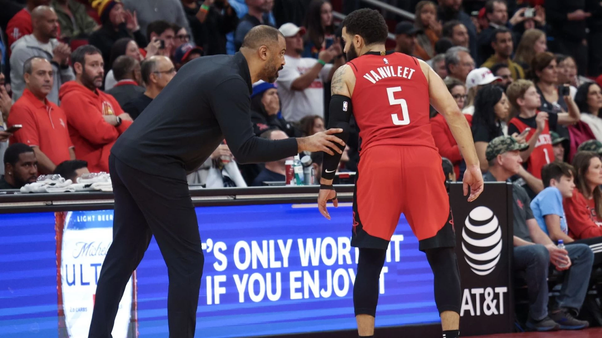 Thursday NBA Game Preview: Houston Rockets vs. Utah Jazz