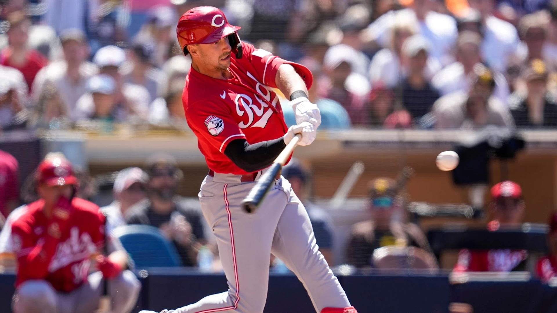 Cincinnati Reds Snap Phillies' 7-Game Win Streak in 8-1 Victory