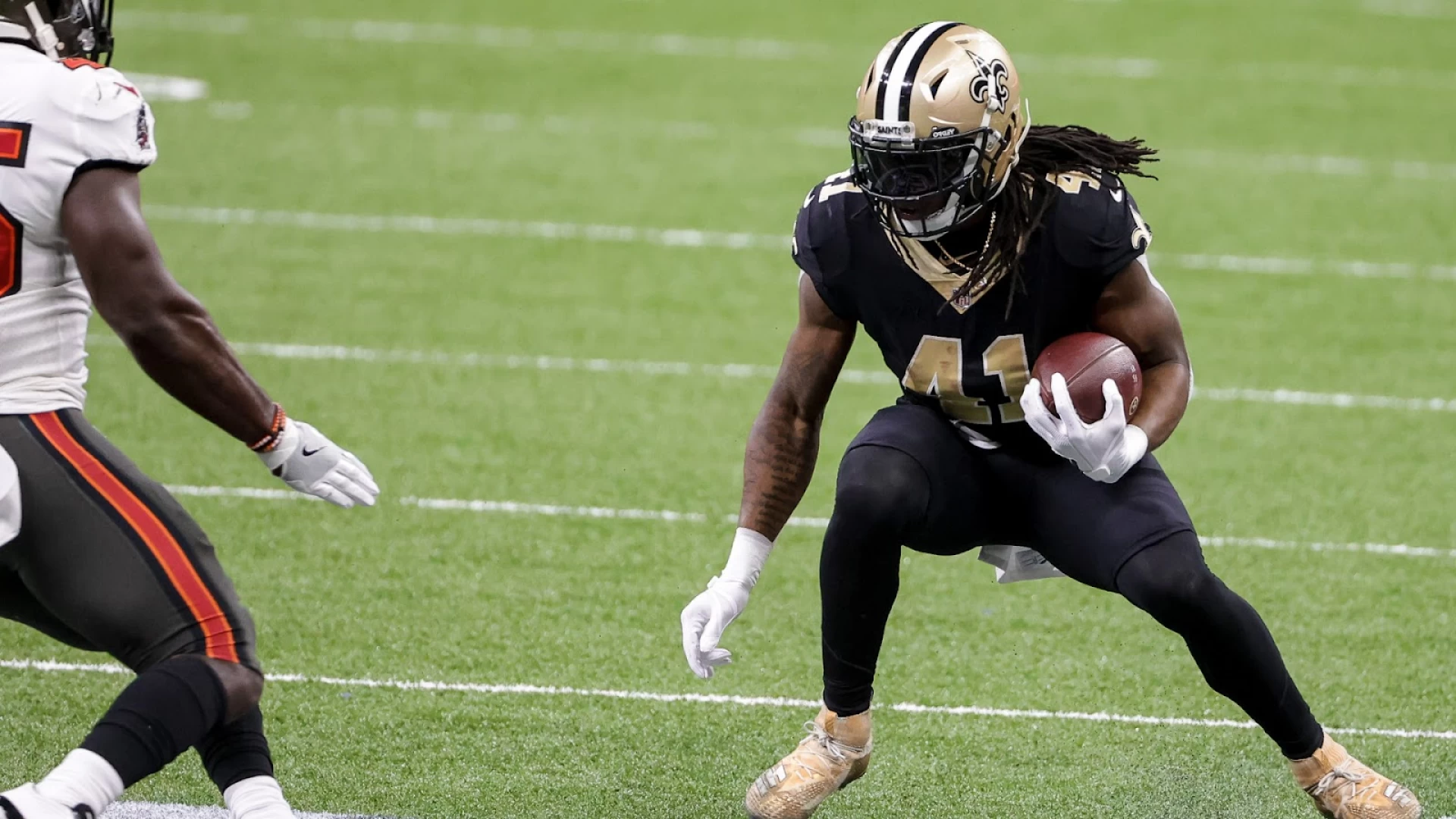 Saints Beef Up Offensive Line in Hopes to Improve Run Game
