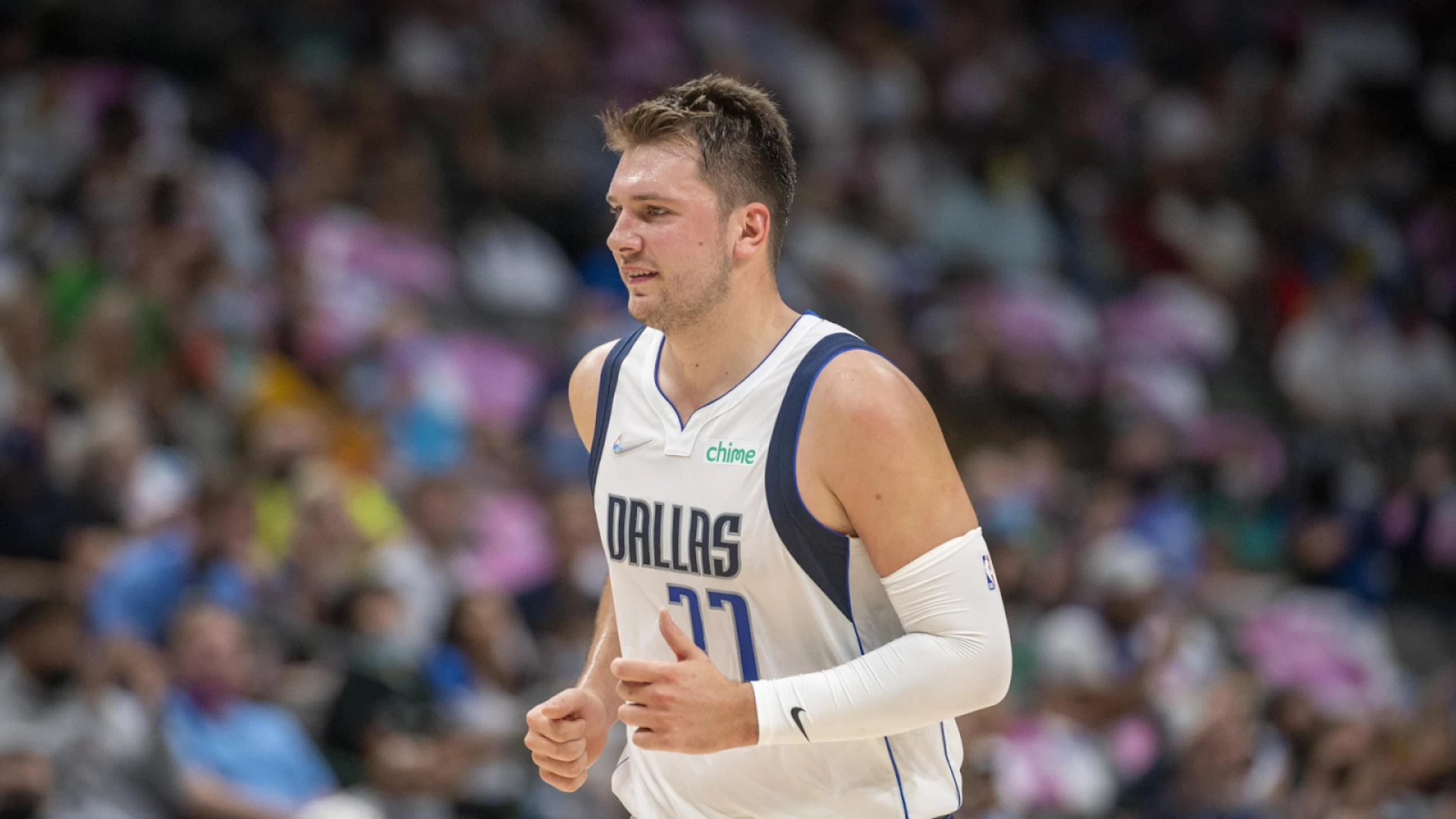 Mavericks Dominate Clippers, Take 3-2 Series Lead on Wednesday
