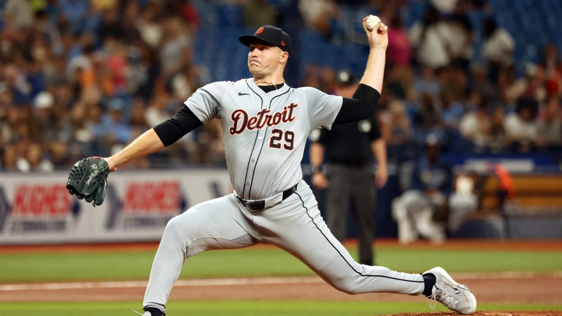 Tarik Skubal Surpasses Corbin Burns in AL Cy Young Race