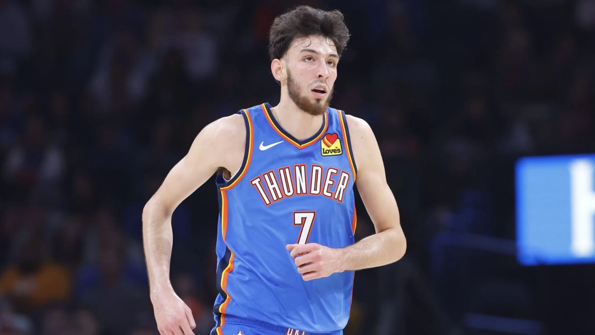 Oklahoma City Thunder Dominates Dallas Mavericks at Home