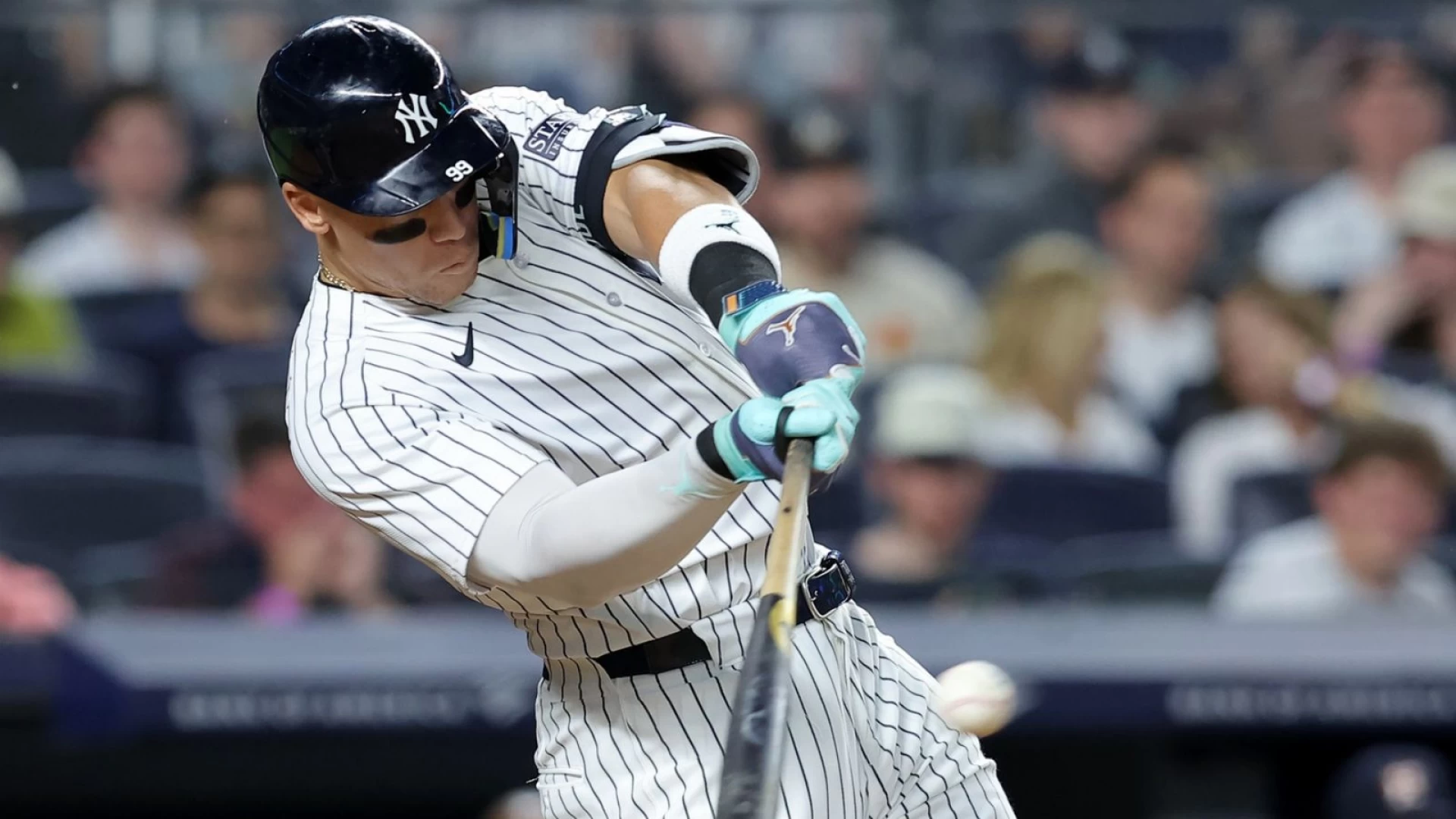 Yankees Extend Winning Streak to Eight Against the Twins