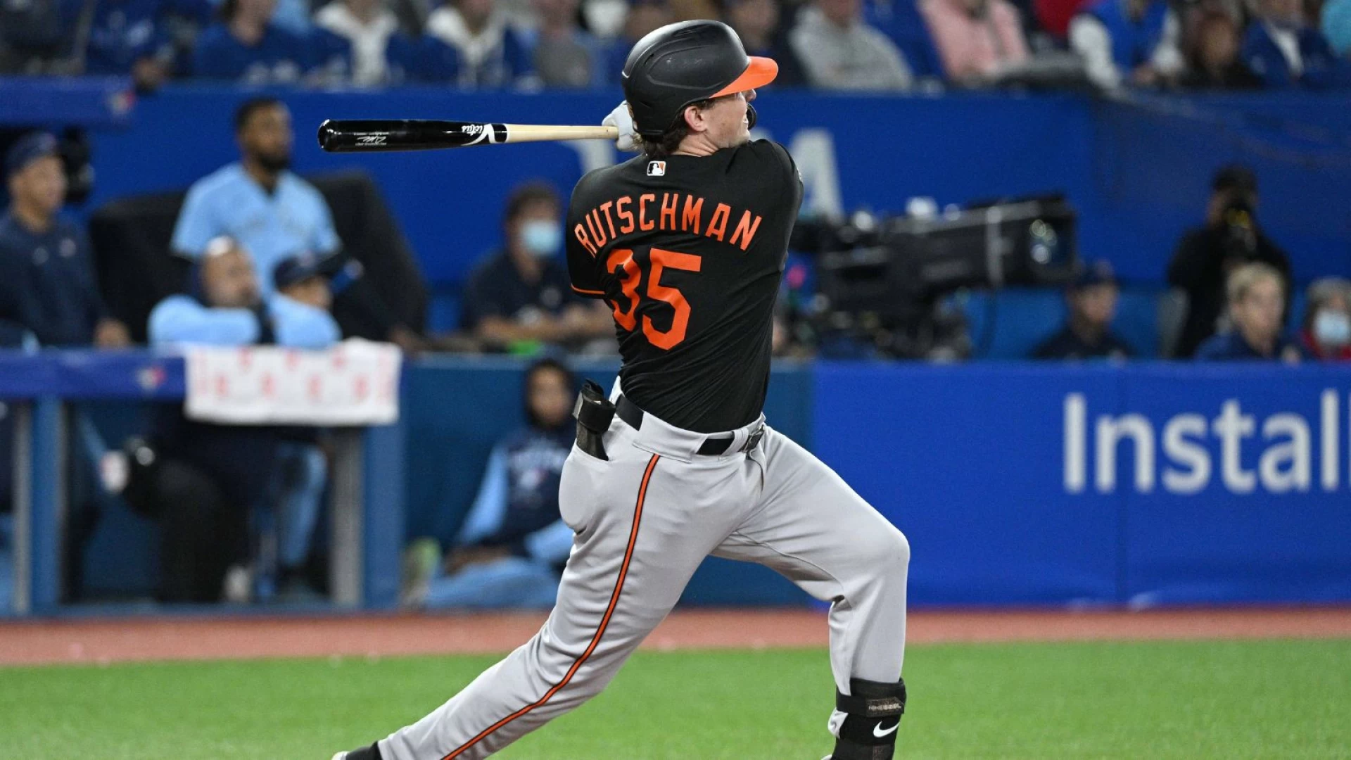 Orioles, Yankees, and Dodgers Navigate Key MLB Games