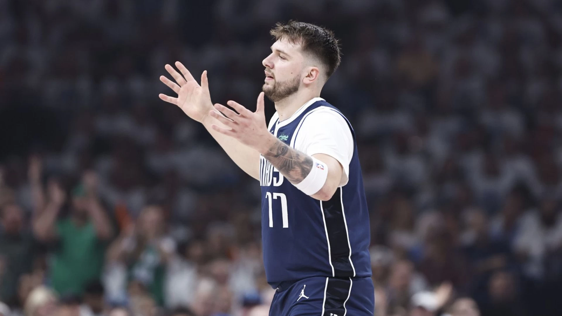 Exploring the 2025 NBA MVP Odds and Top Contenders