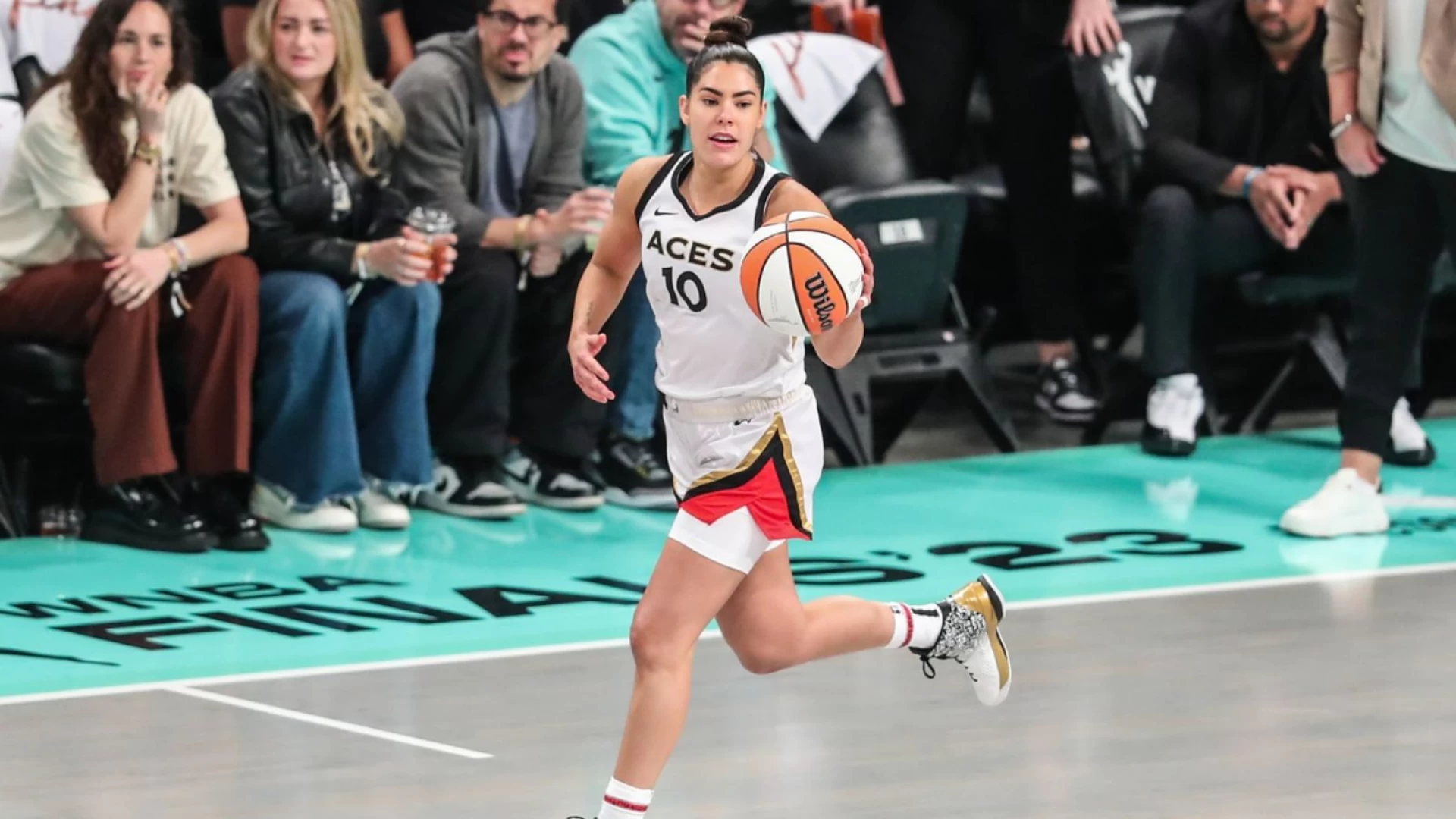 Aces Clinch Victory with Emotional Leadership and Teamwork