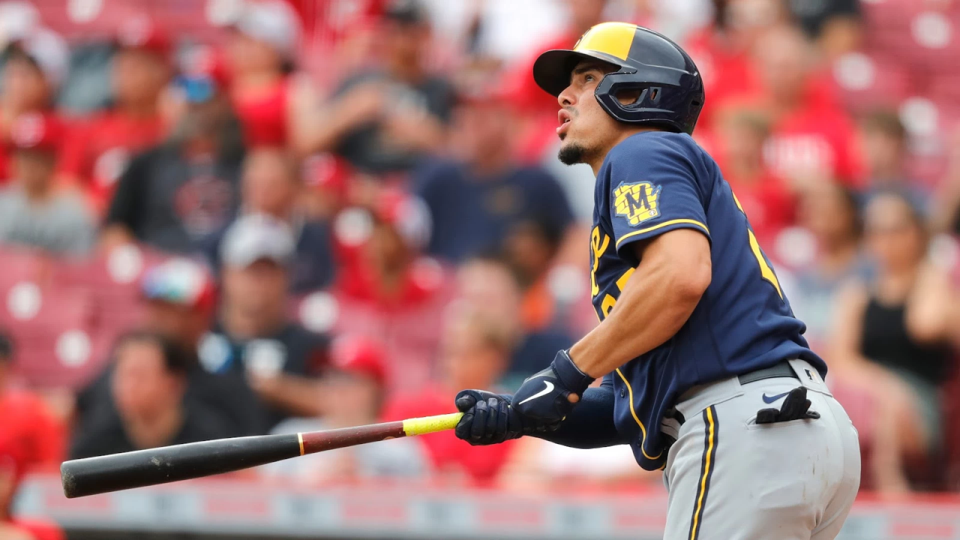 Milwaukee Secures 3-1 Victory Over Texas, Leads Series