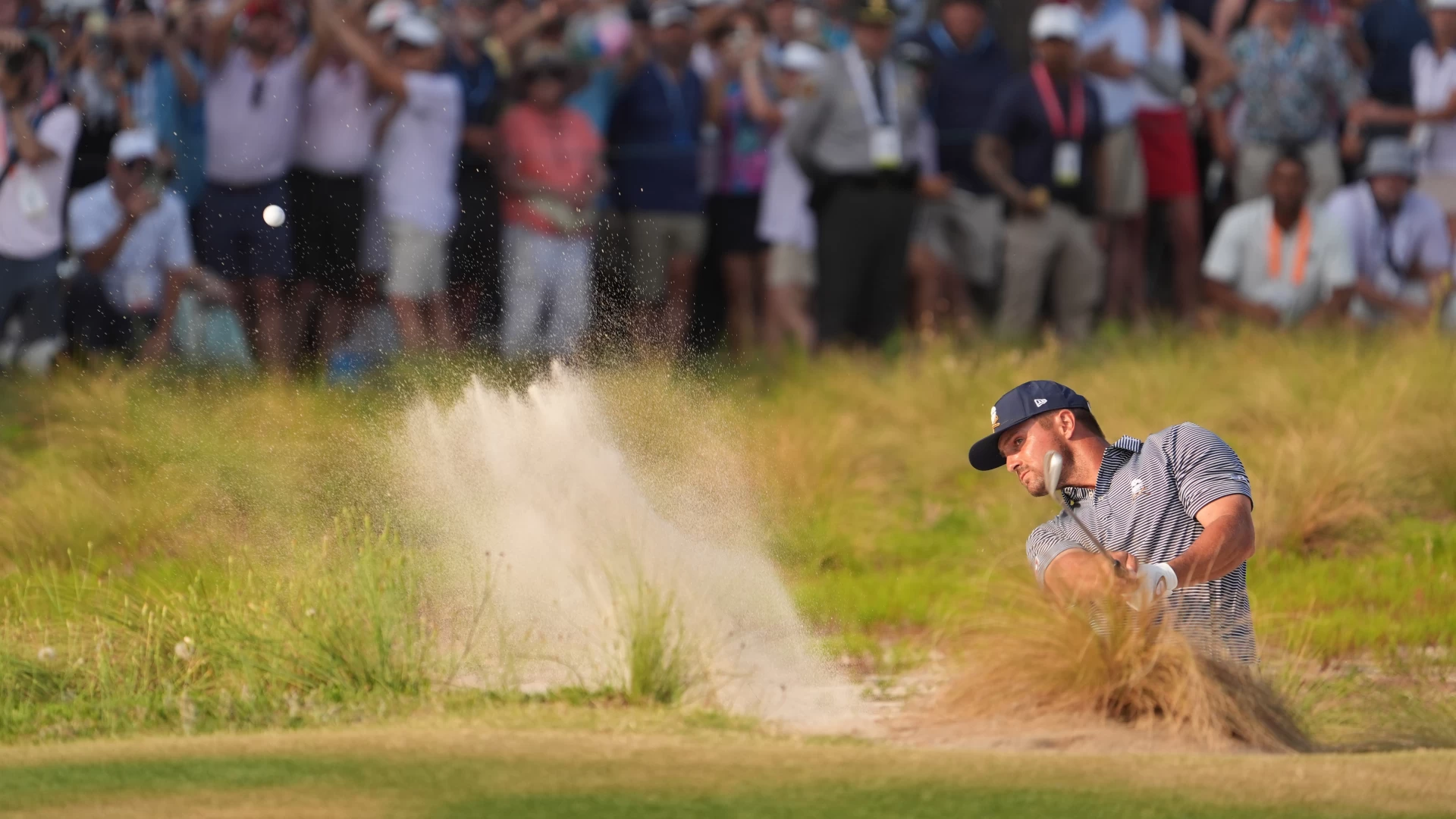 Epic Golf Shot at US Open Ends With Surprising Triumph