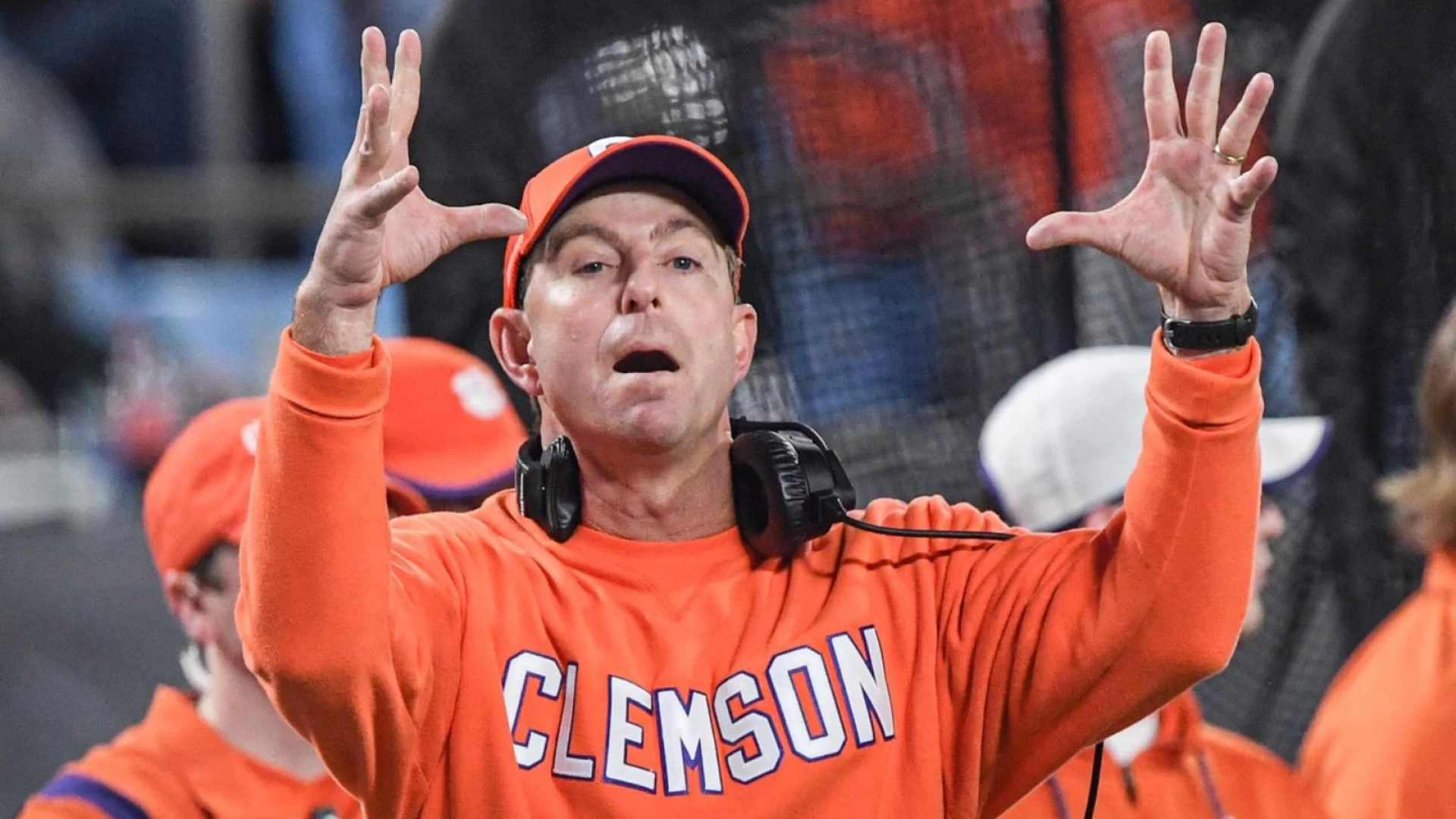 2024 College Football Preview: Can Clemson & Miami Bounce Back?