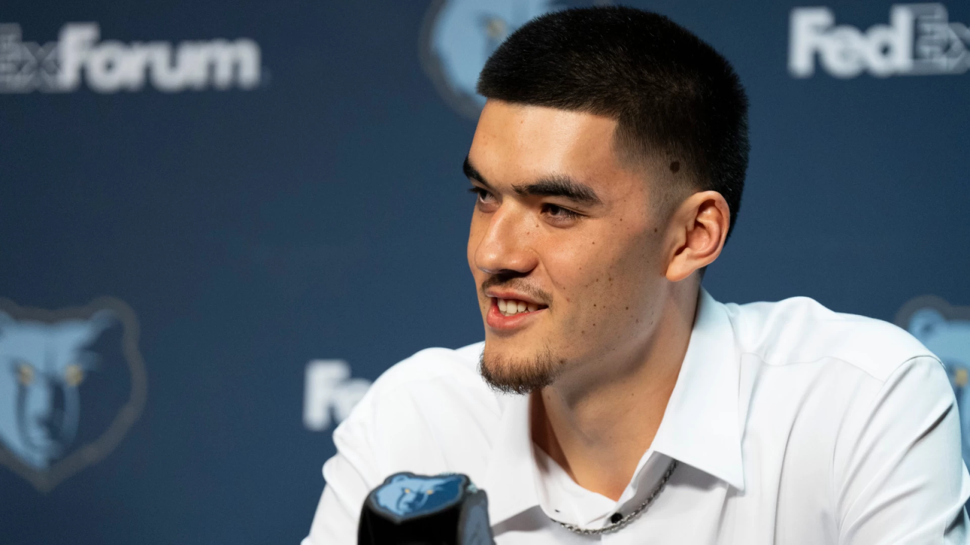 Rising NBA Stars: Edey and Ware Shine in Summer League