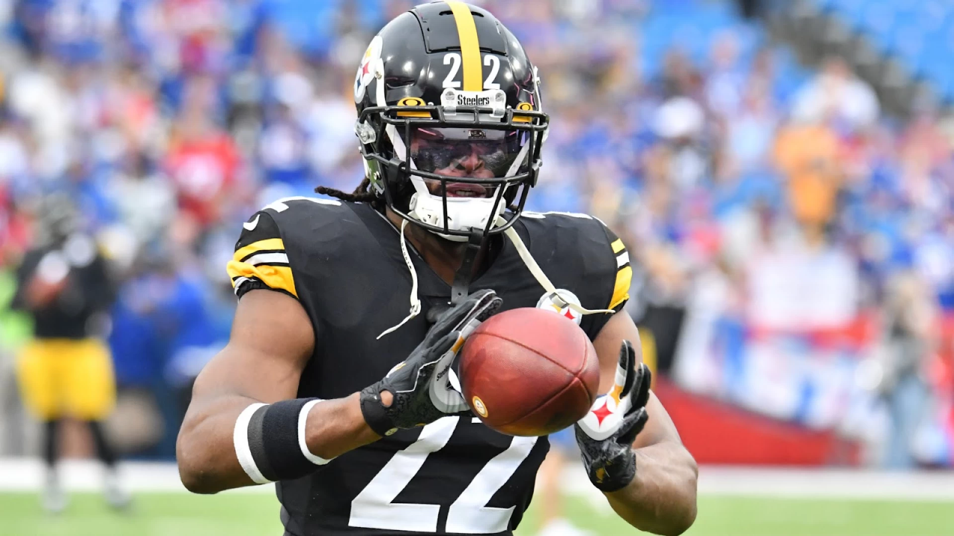 Steelers Training Camp Update: Harris and Team Prep for Season