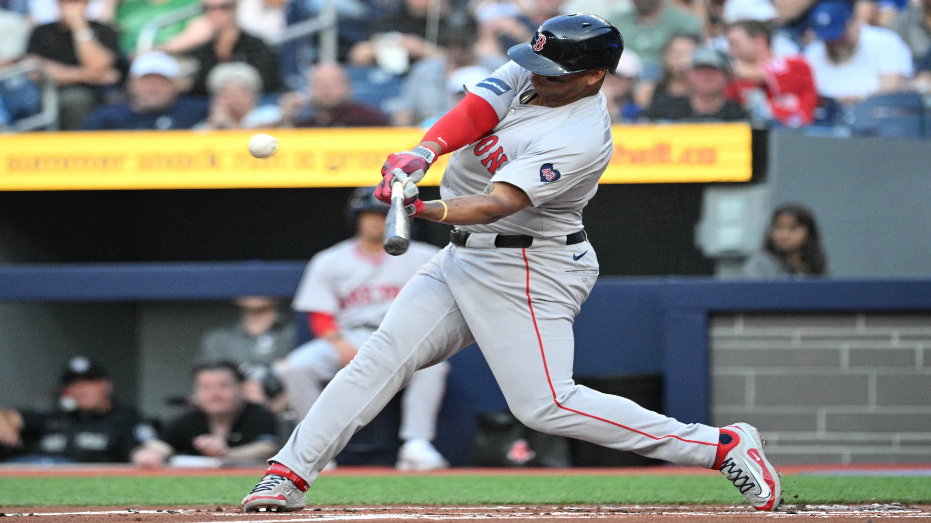Top MLB Player Matchups and Home Run Bets for Friday Night