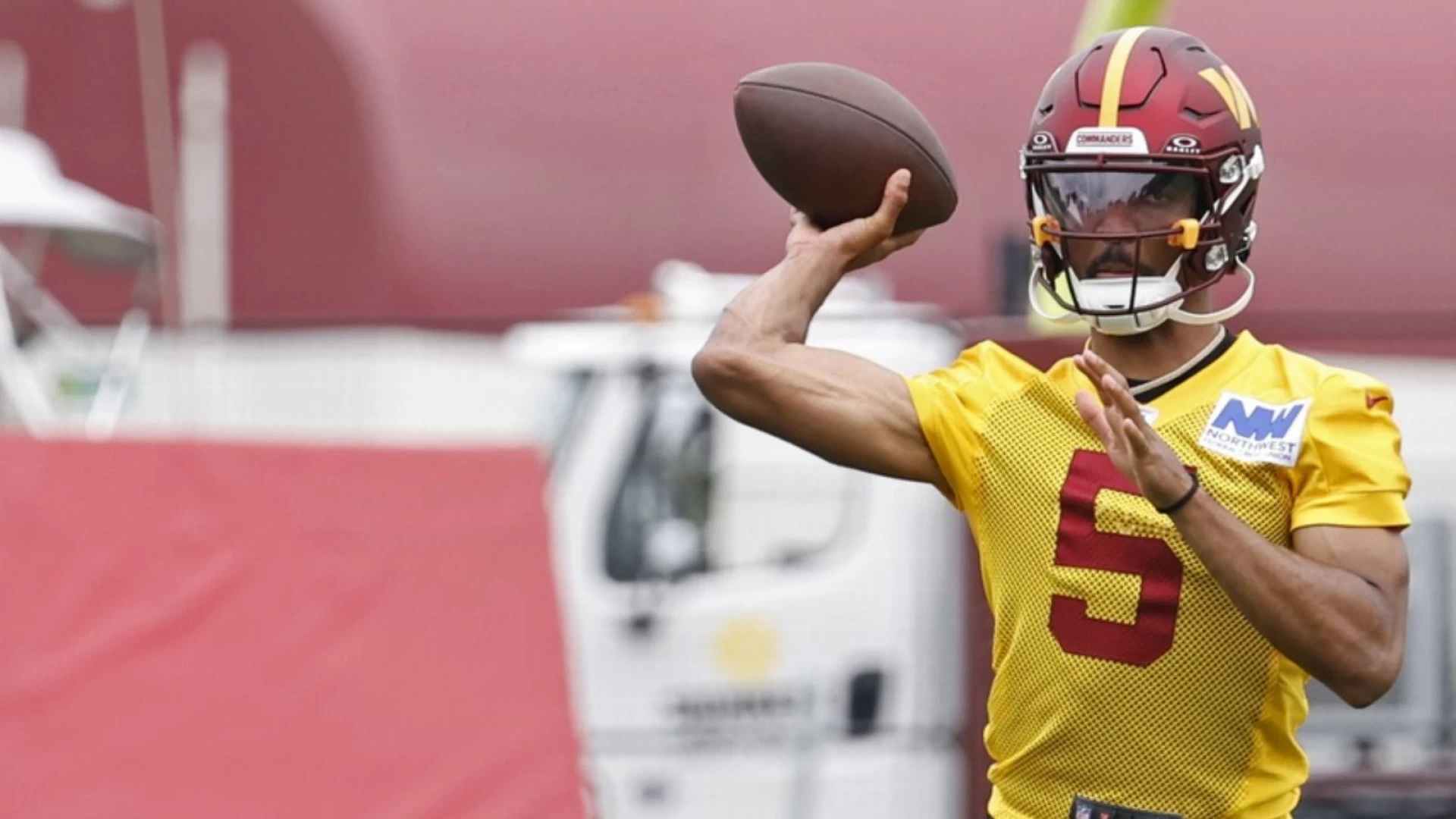 NFL Insider Adam Caplan Talks Touring Training Camps