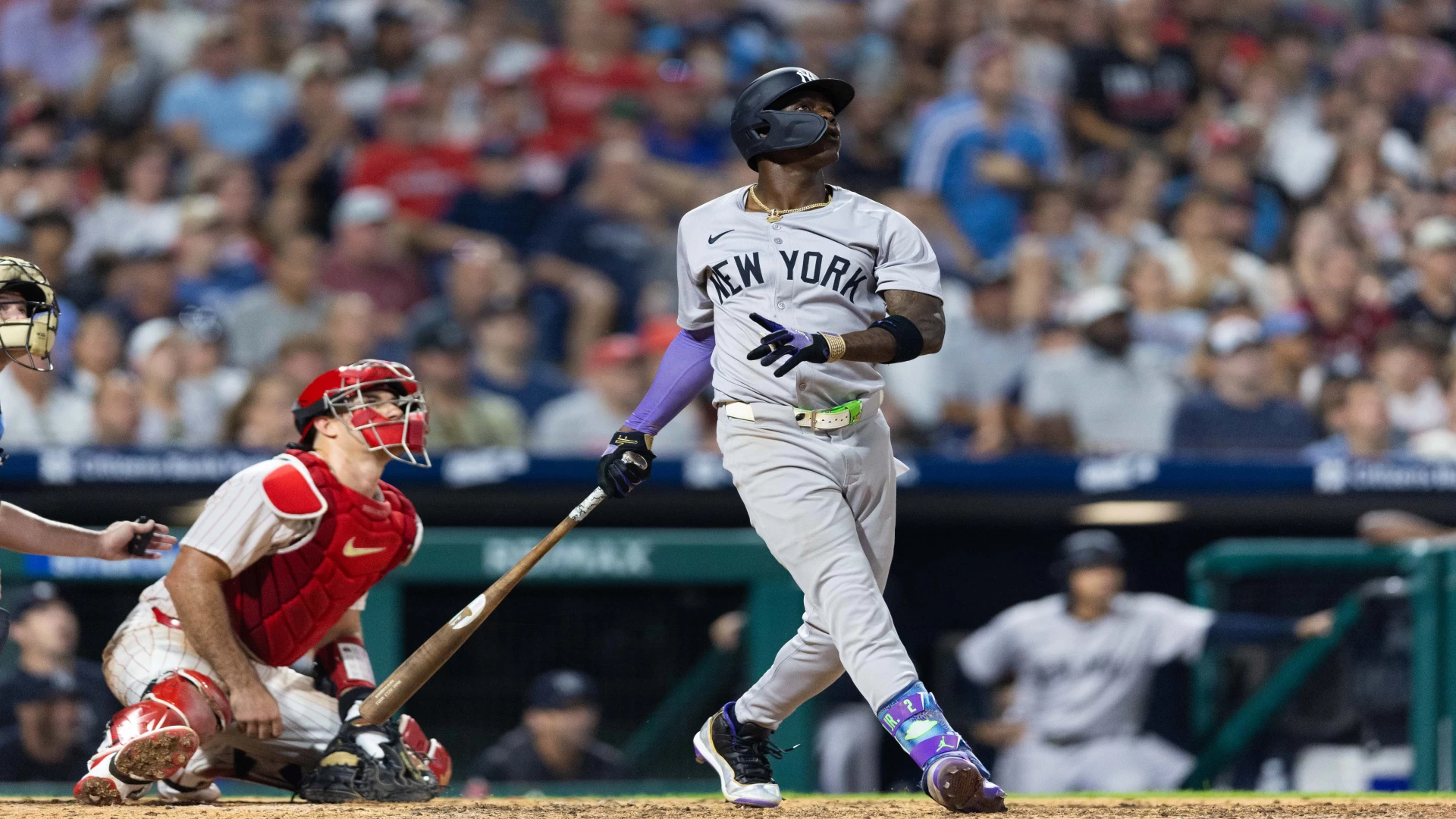 Yankees Complete Sweep in Philly with Chisholm's Home Runs