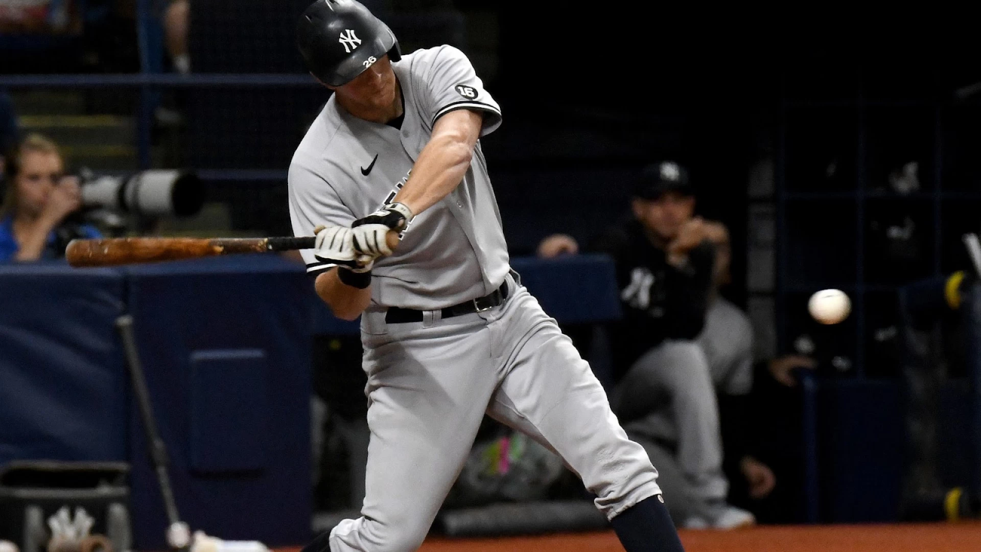 Yankees Sweep Phillies: DJ LeMahieu's Stunning Performance