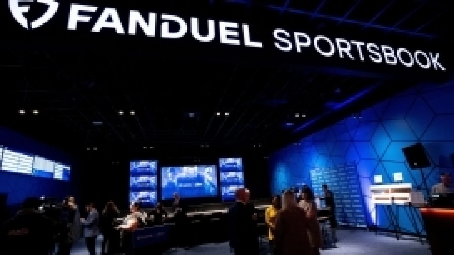 DraftKings and FanDuel Set Trends with Parlay Promos
