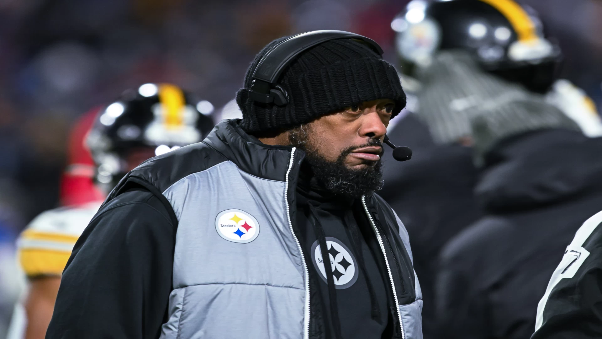 Brawl at Steelers Camp: A Day of Intense Energy & Learning