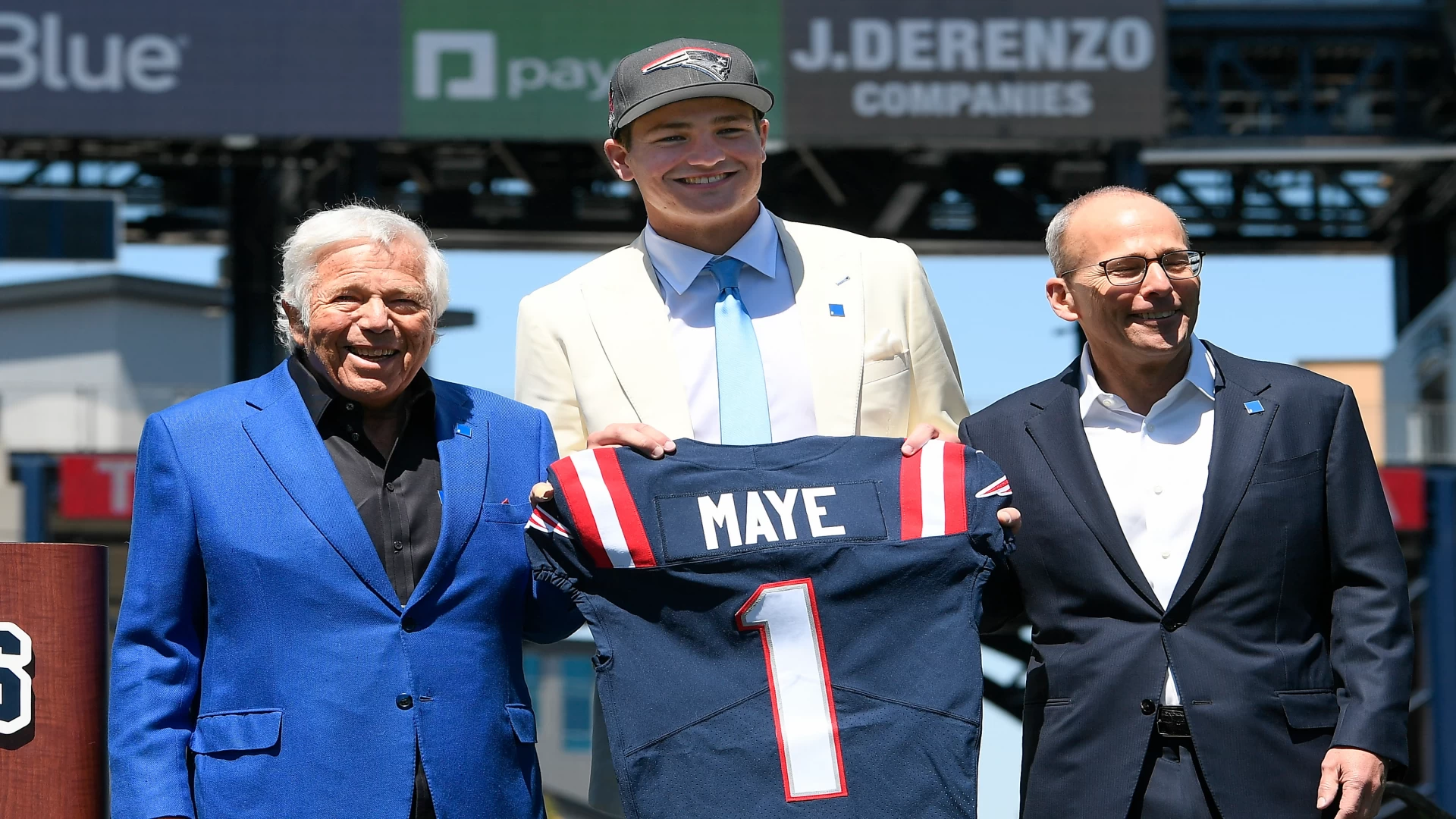 NFL Updates: Training Camp Tour with Insider Adam Caplan