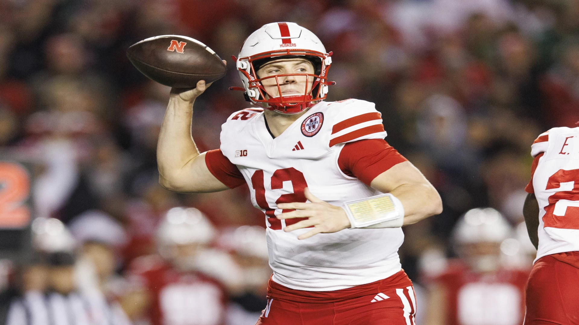 Nebraska Debates Legal Online Sports Betting Amid Tax Crisis