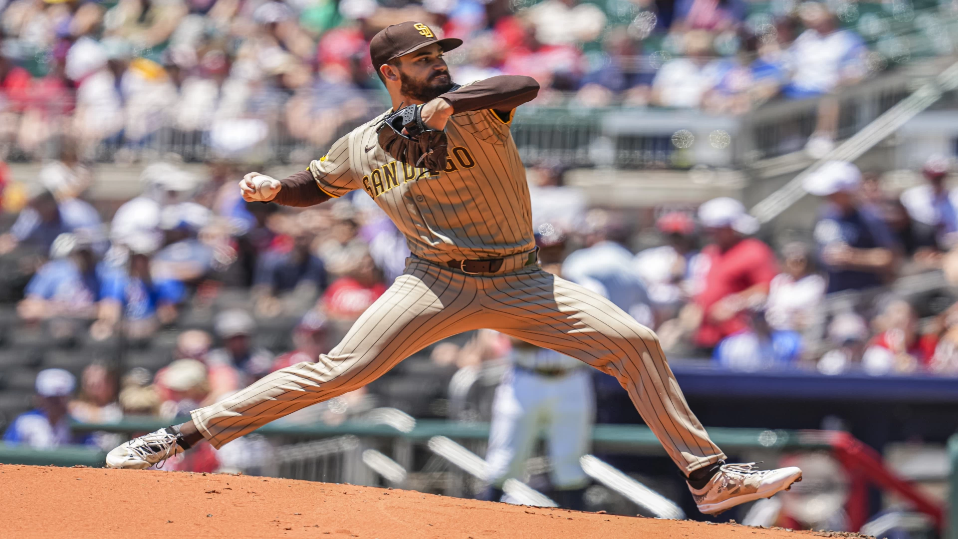 Dylan Cease Shines as Padres Ace, Giants vs Nationals Preview