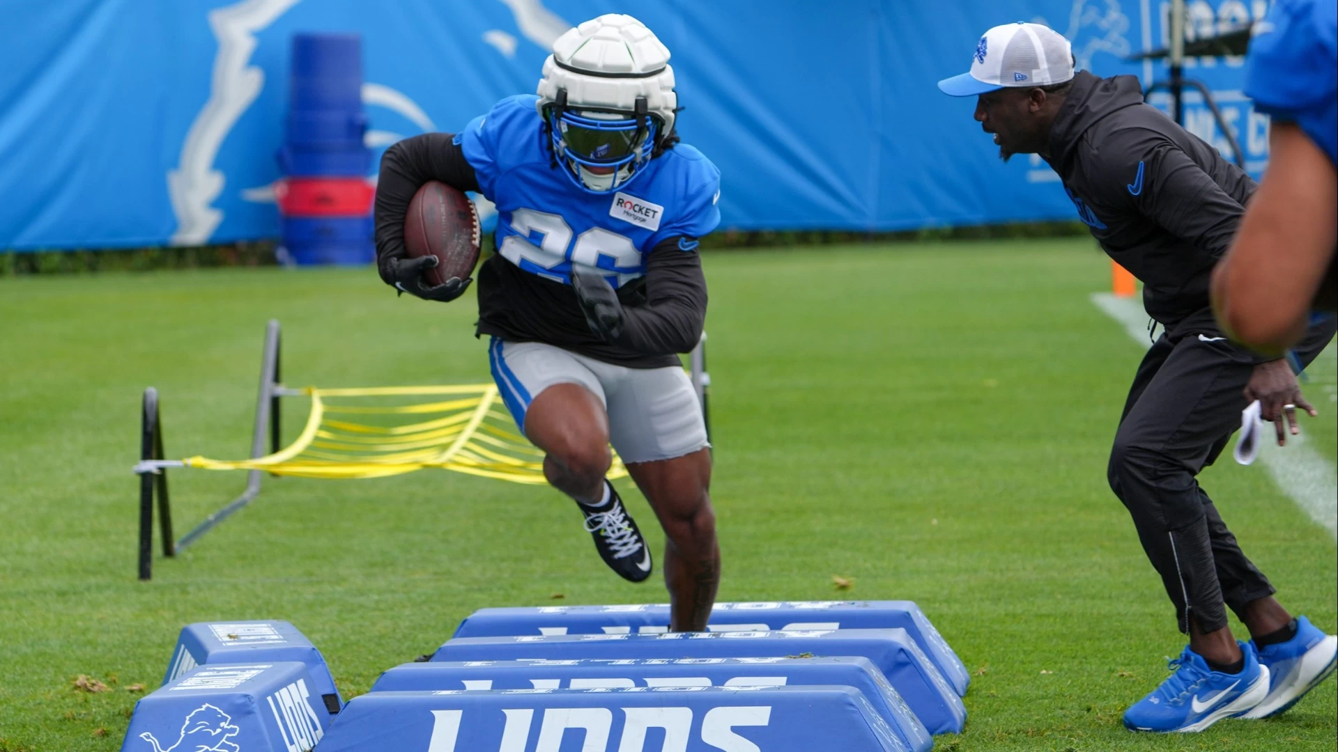 Jahmyr Gibbs' Impactful Rookie Season and Future Outlook