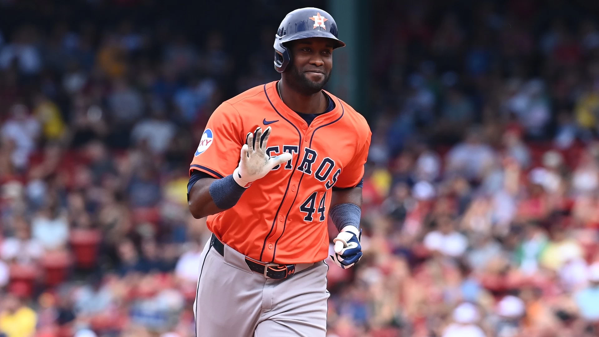Astros Sweep Red Sox in Pursuit for Top Spot in AL West