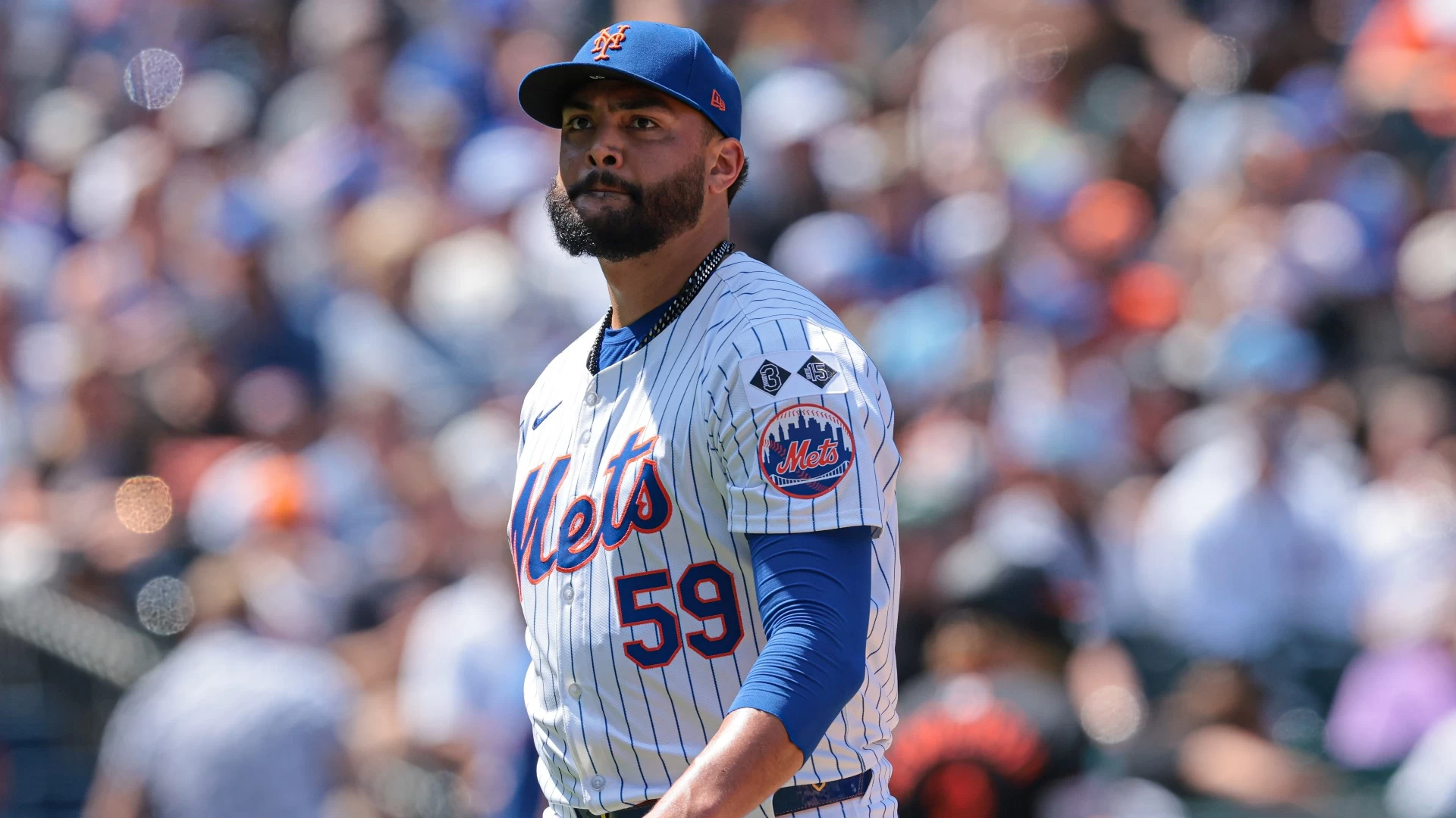 Mets Face Diamondbacks in High-Stakes Arizona Series