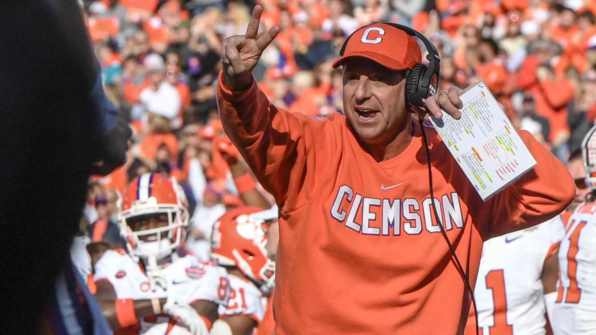 Clemson vs. Georgia Showdown: Analysis & Predictions