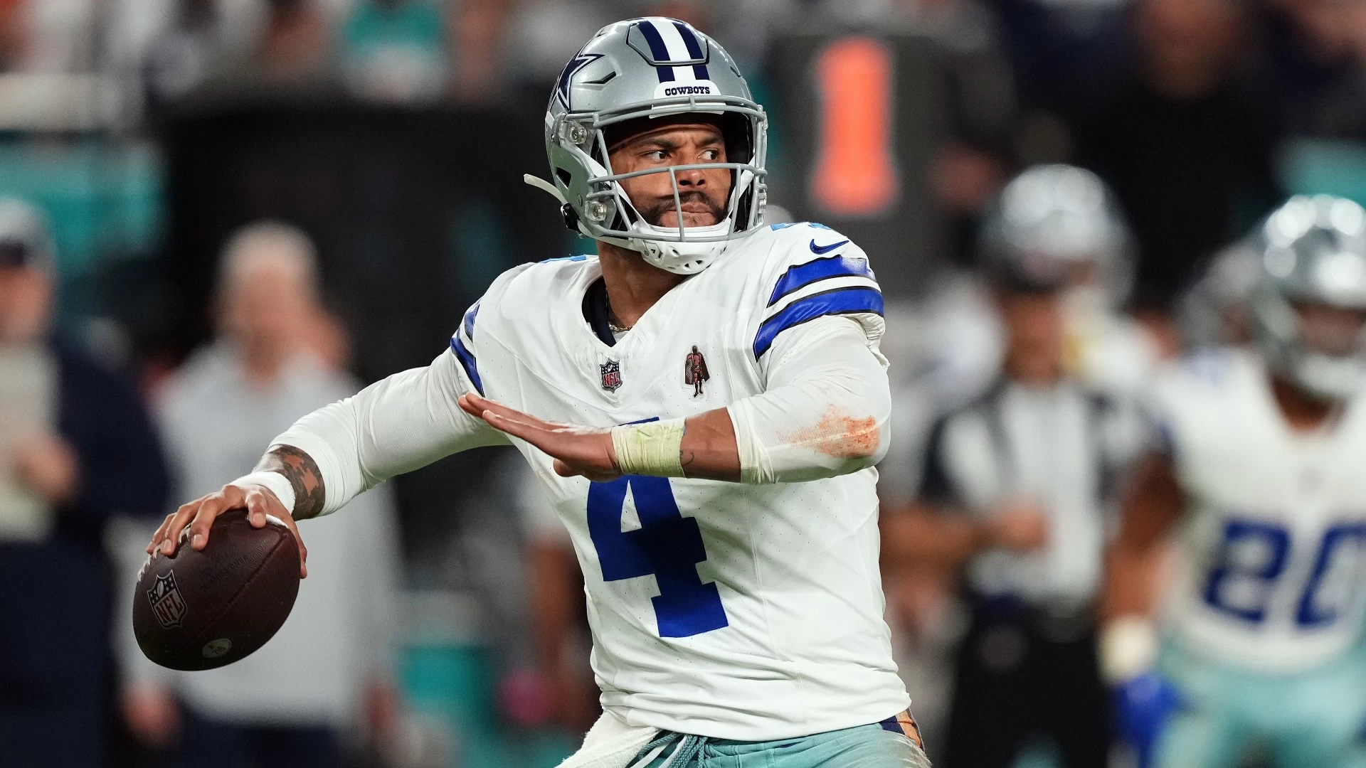 Predicting NFL MVP Candidates: Insights & Expectations