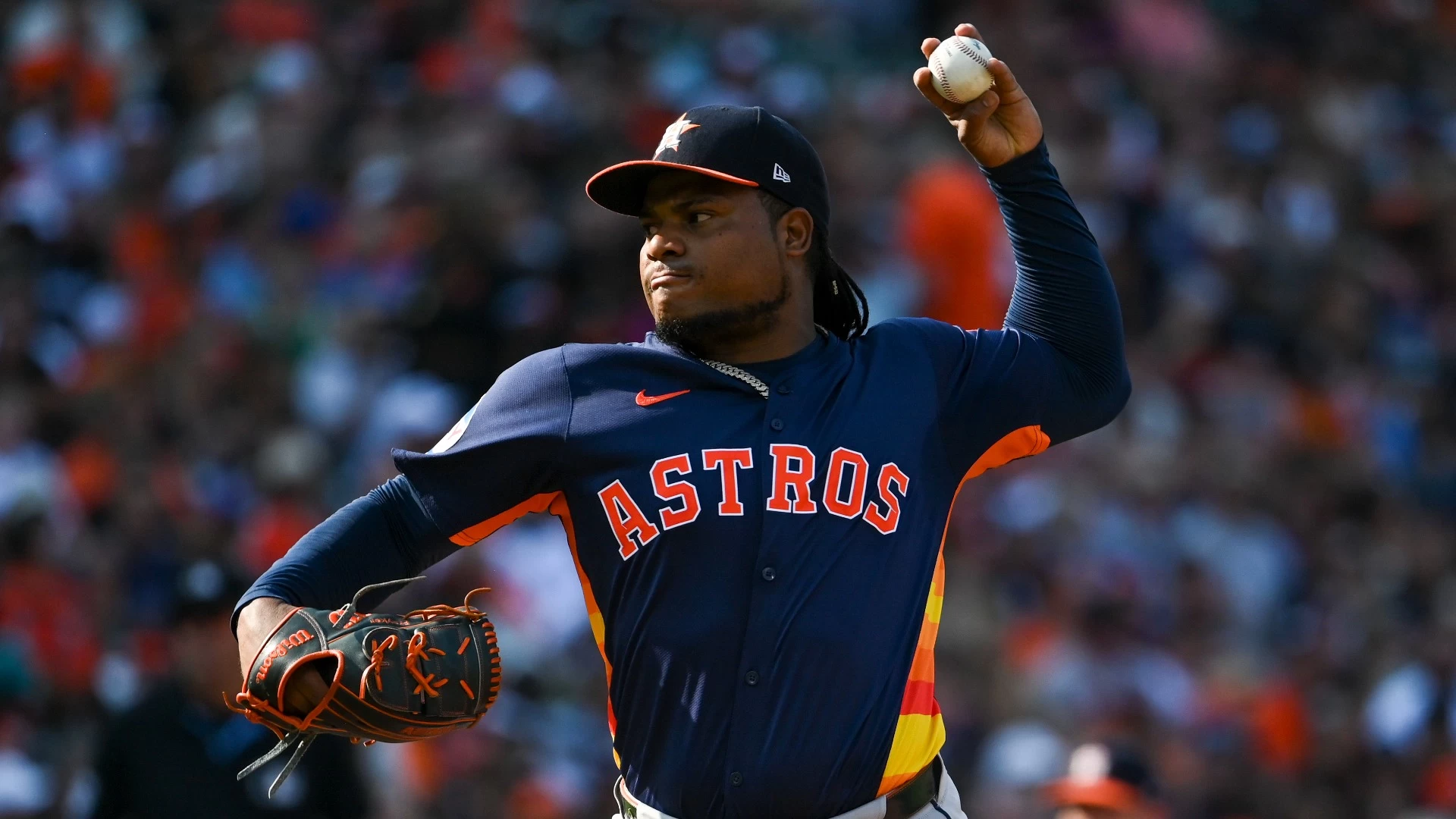 Valdez Dominates the Mound as Lugo Struggles: Game Analysis