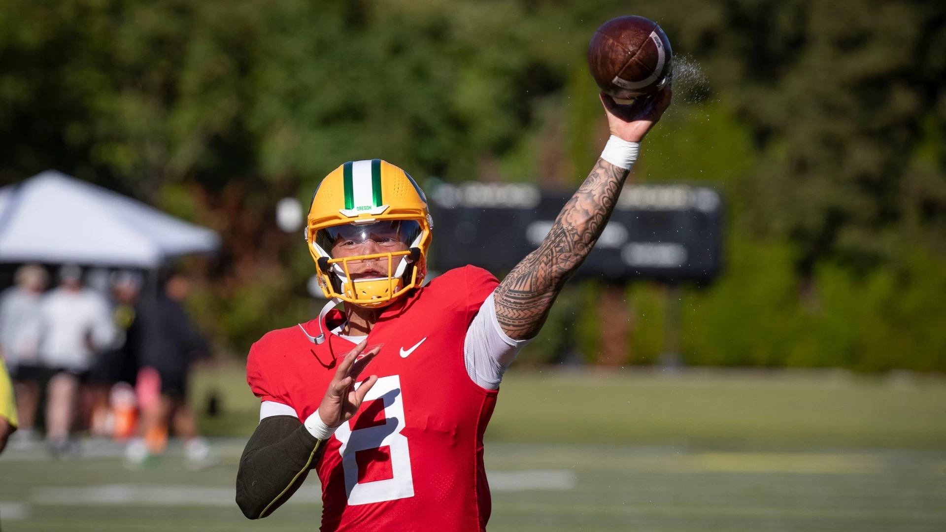 Top Contenders for the Heisman Trophy in College Football