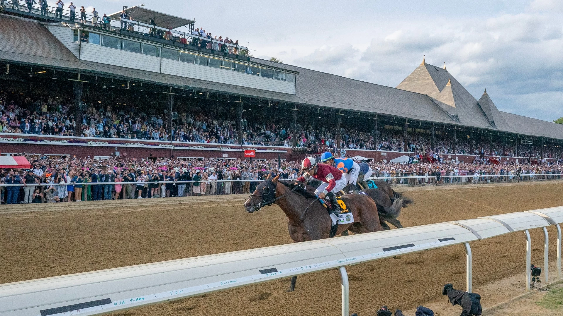 Saratoga Summer Racing Sees Increased Betting in 2024