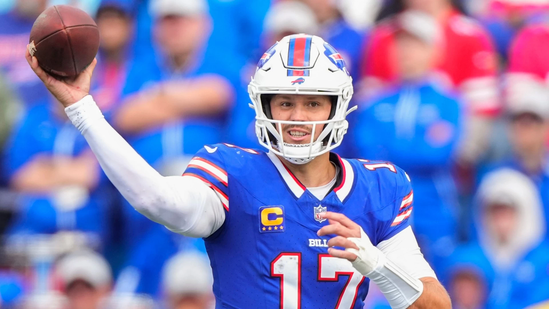 Josh Allen on Non-Throwing Hand Injury: 'We'll Be Alright'