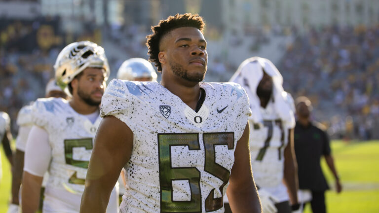 31. Ajani Cornelius - Oregon