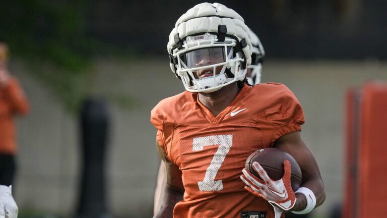 17. Isaiah Bond - Texas Longhorns