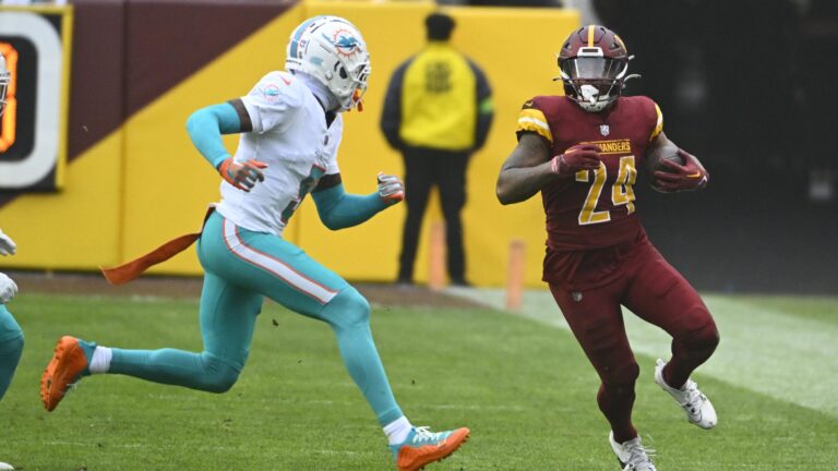 101. Antonio Gibson - RB