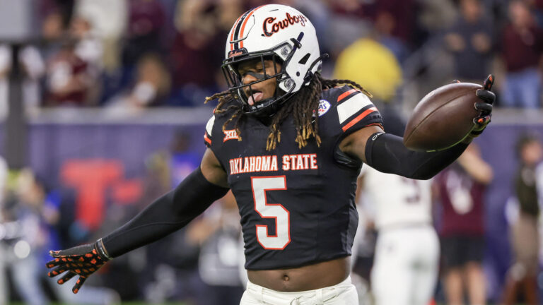 26. Kendal Daniels - Oklahoma State